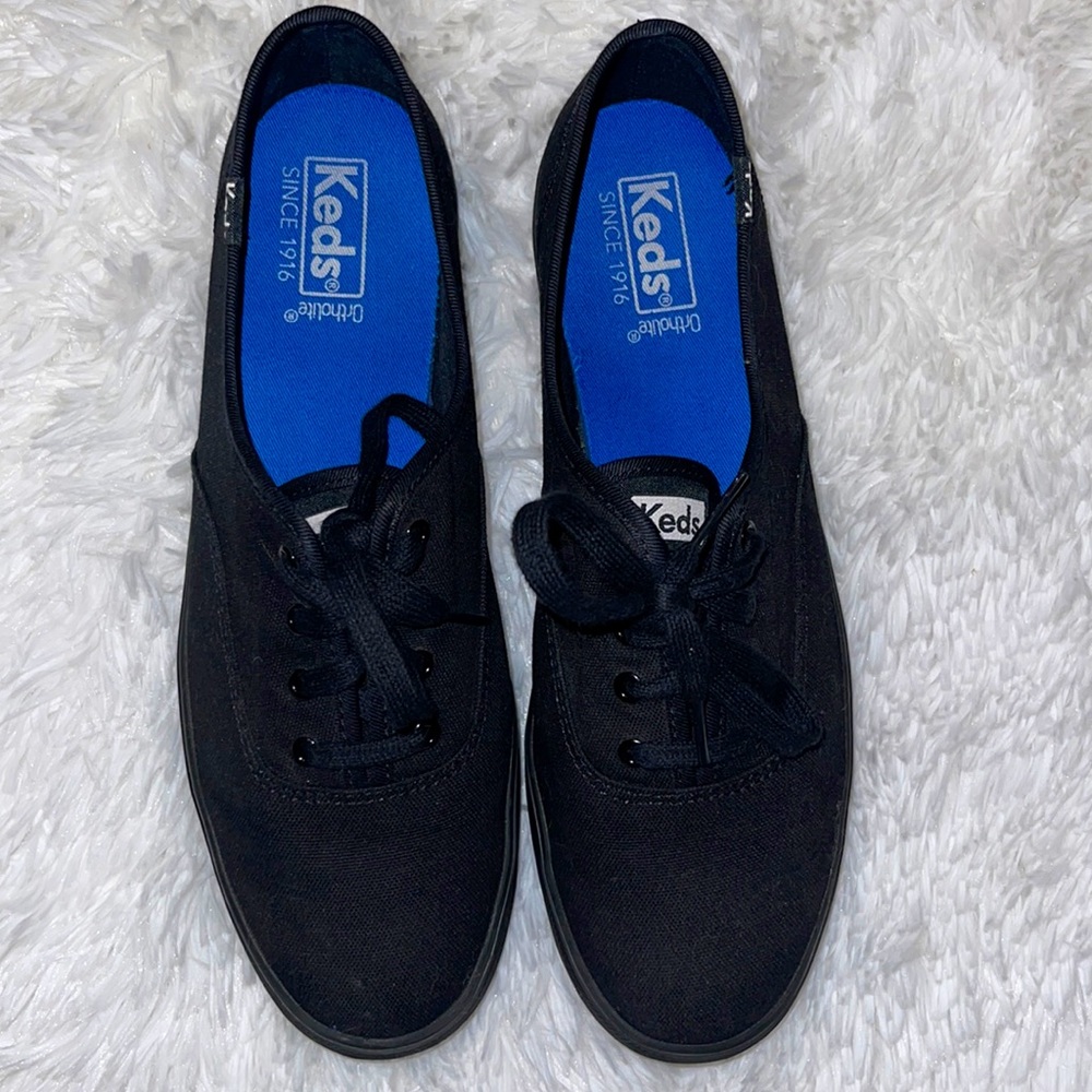 Keds Women’s triple sneaker